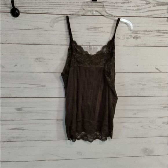 Liz Lange women's maternity top - Picture 3 of 7